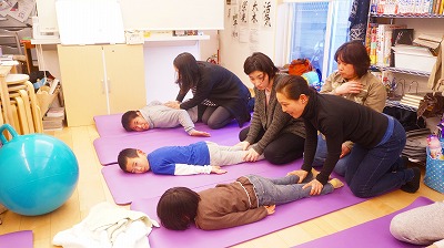 キッズコネクション
