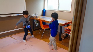 キッズコネクション